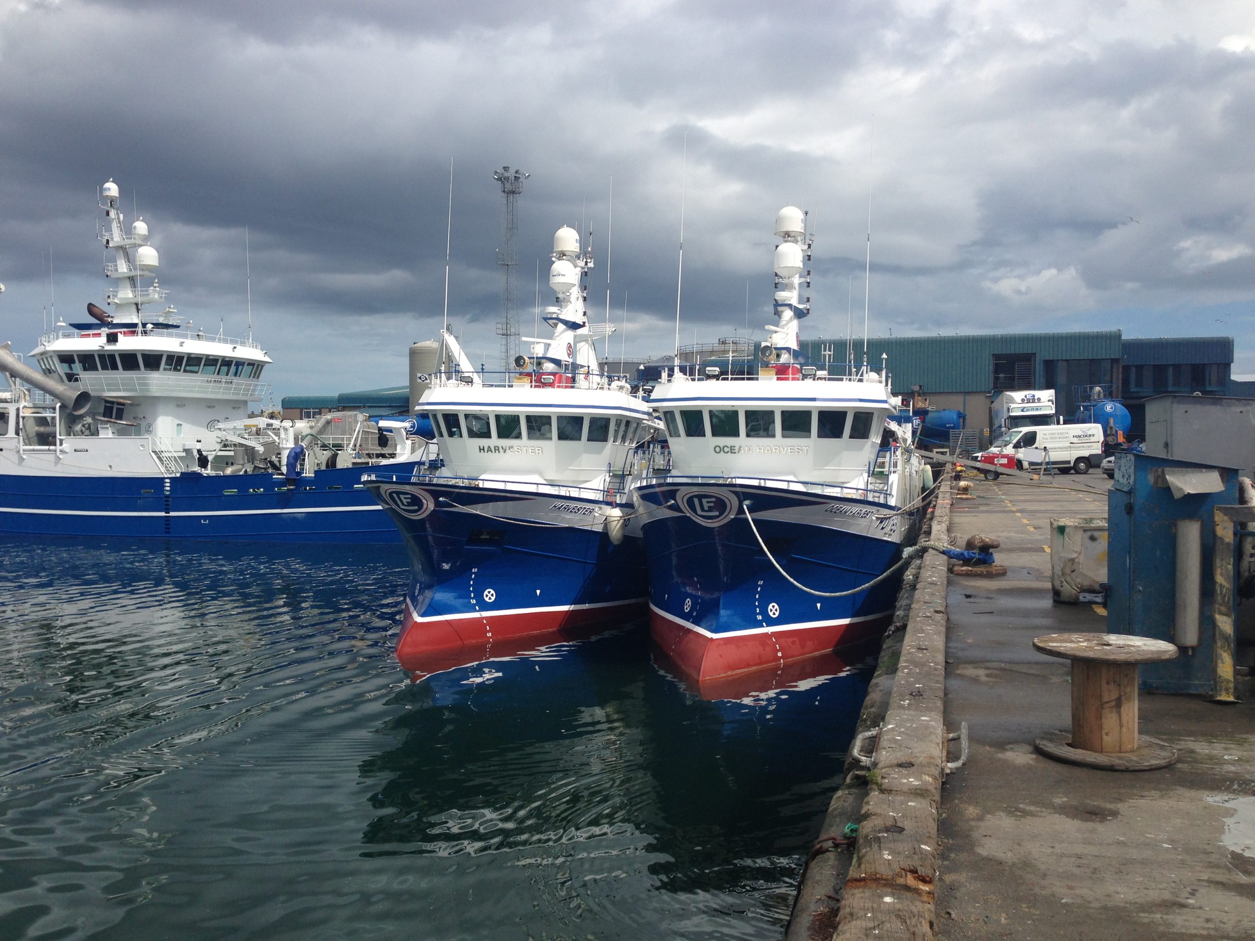 Fishing boat with Hundested Propeller